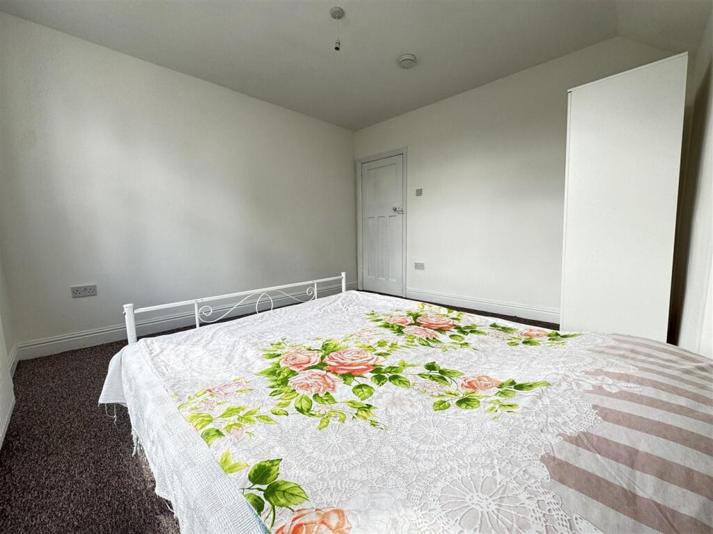 Additional image 19 of Queslett Road, Great Barr, Birmingham