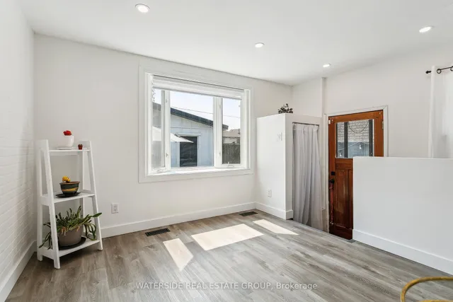 Additional image 35 of 276 Normanhurst Ave