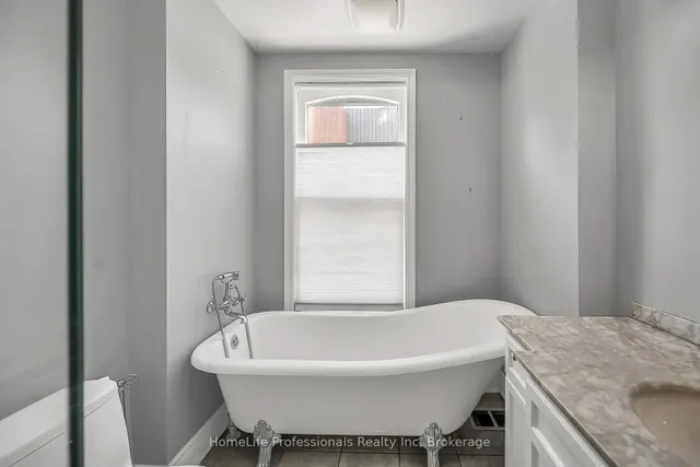 Additional image 26 of 116 Bay St