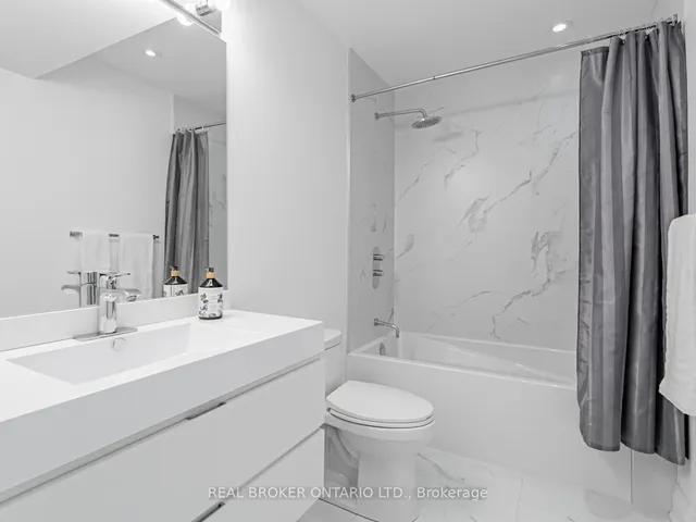 Additional image 34 of 82 Burlington St