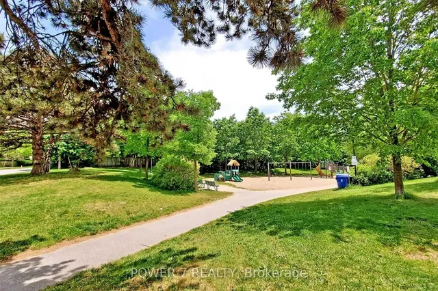 Additional image 28 of 15 Rean Dr Unit 204