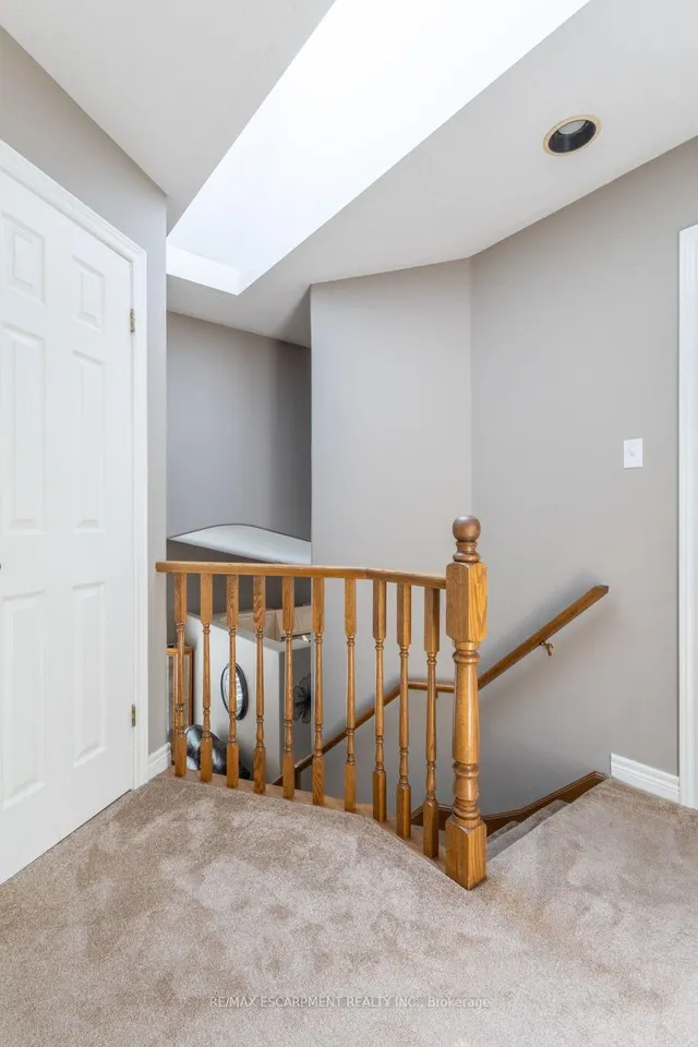 Additional image 29 of 17 Hillgarden Dr