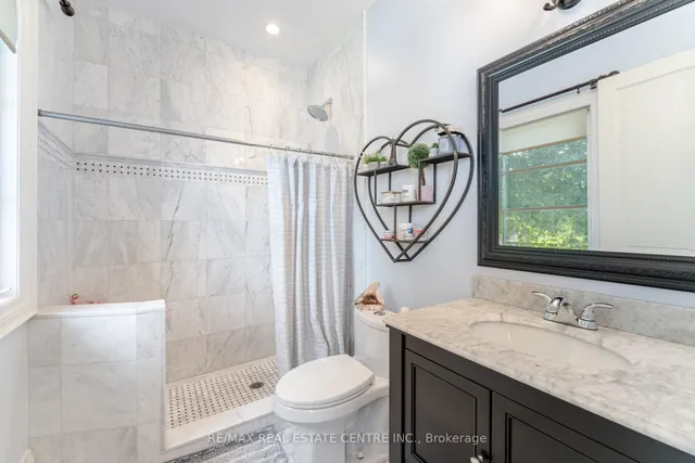 Additional image 25 of 275 Martin St