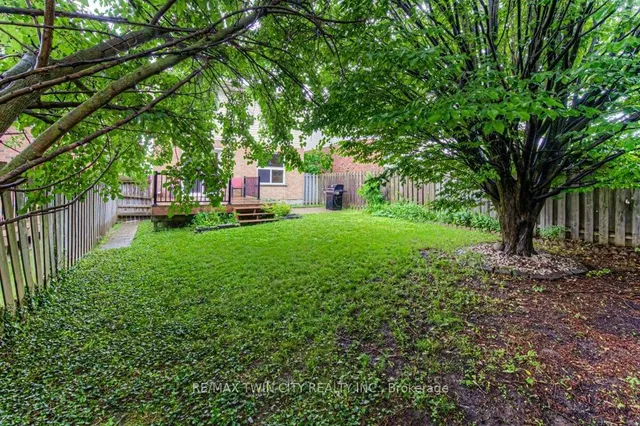 Additional image 40 of 44 Northmanor Cres
