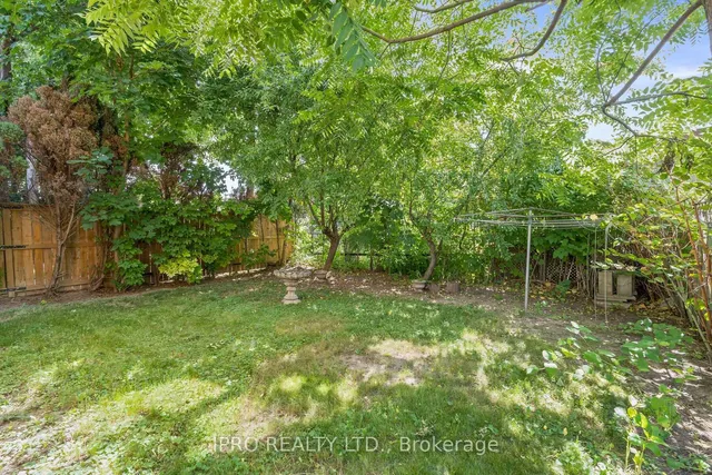Additional image 19 of 5 Greenleaf Cres