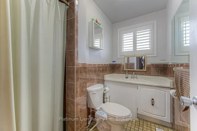 Additional image 26 of 33 Juniper Dr