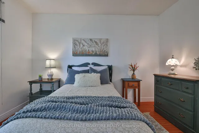 Additional image 22 of 56 Muirlands Dr