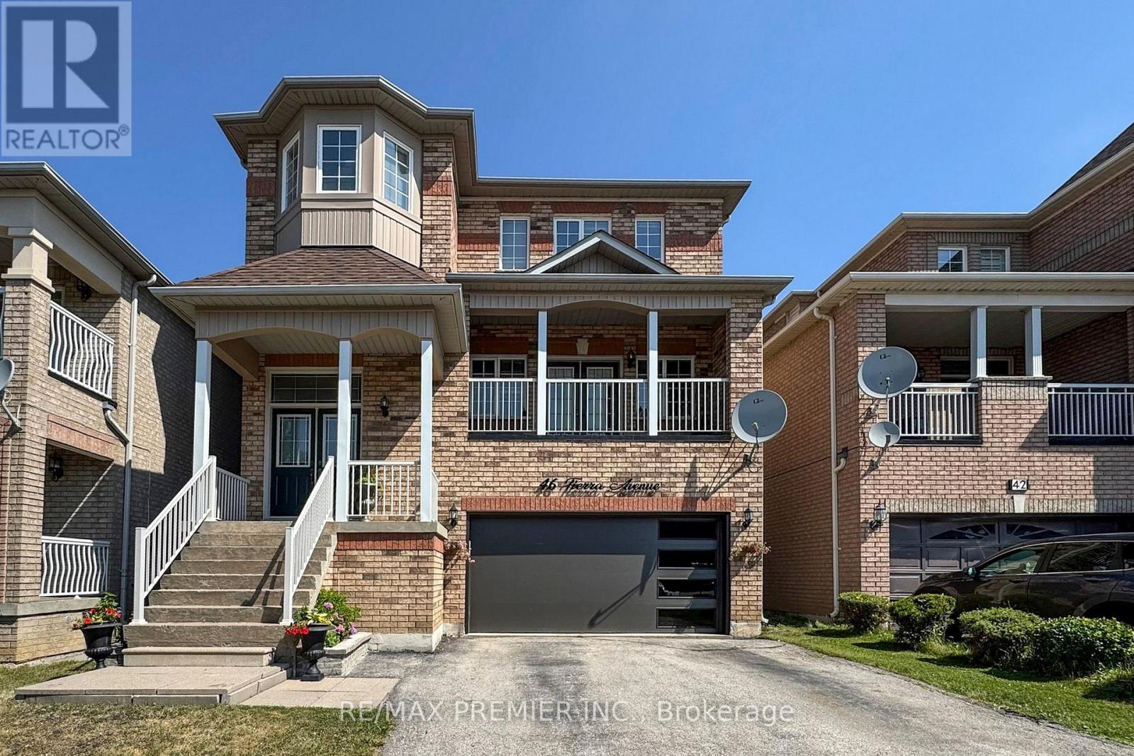 46 TIERRA AVENUE|Vaughan (Vellore Village), Ontario L6A2Z4