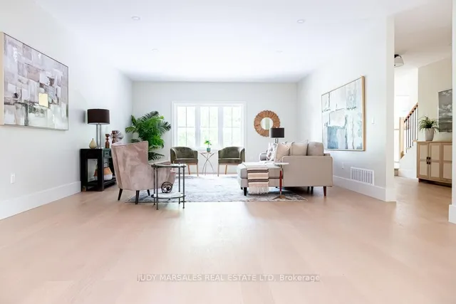 房产图片 7 - 28 PARKSIDE Ave