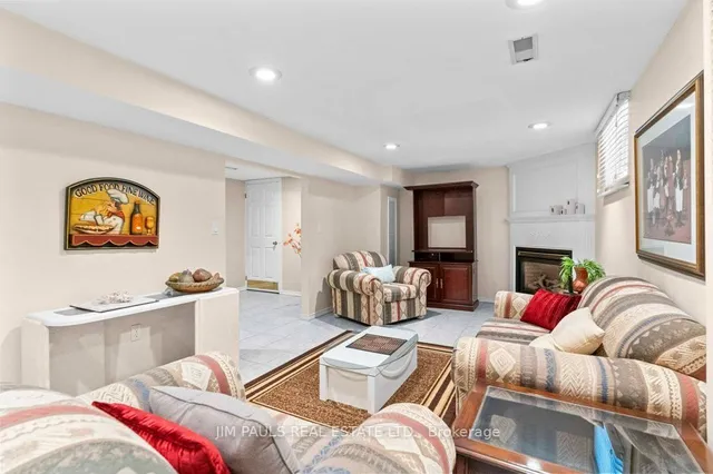 Additional image 33 of 64 Abbot Dr