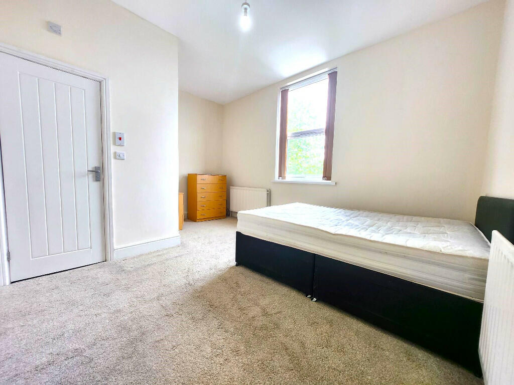 Additional image 9 of Moseley Road, Birmingham, B12