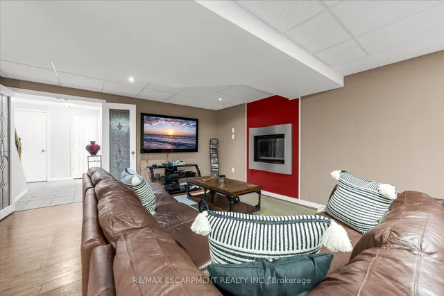 Additional image 25 of 75 Gatestone Dr