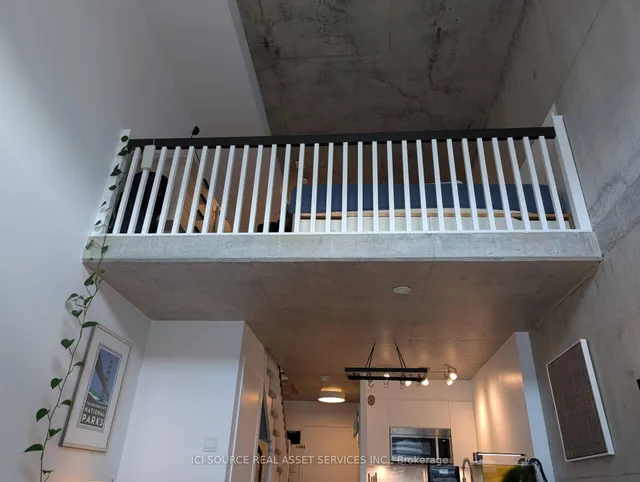 Additional image 17 of 954 King St Unit 319