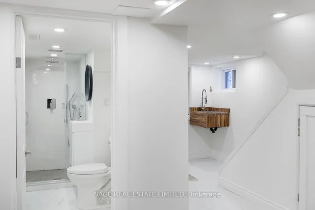 Additional image 39 of 195 Albertus Ave