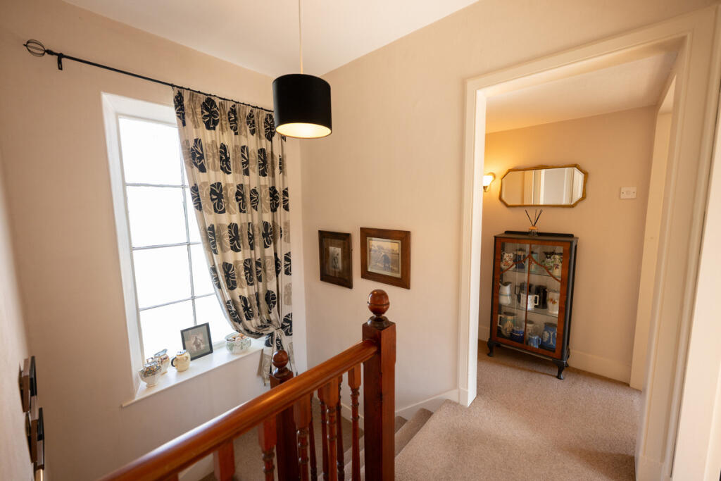 Additional image 33 of St. Catherine Street, Banff, AB45