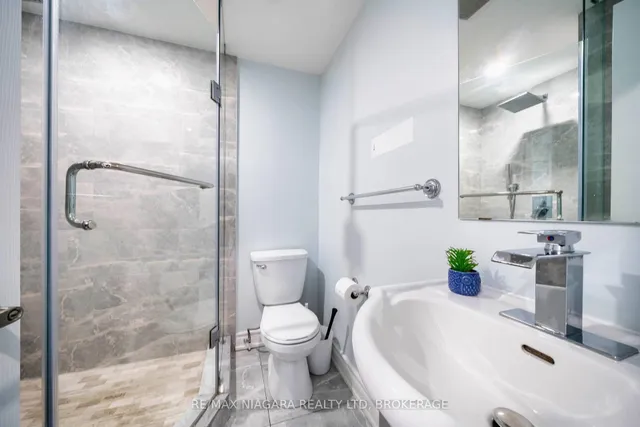 Additional image 20 of 341 Clinton St