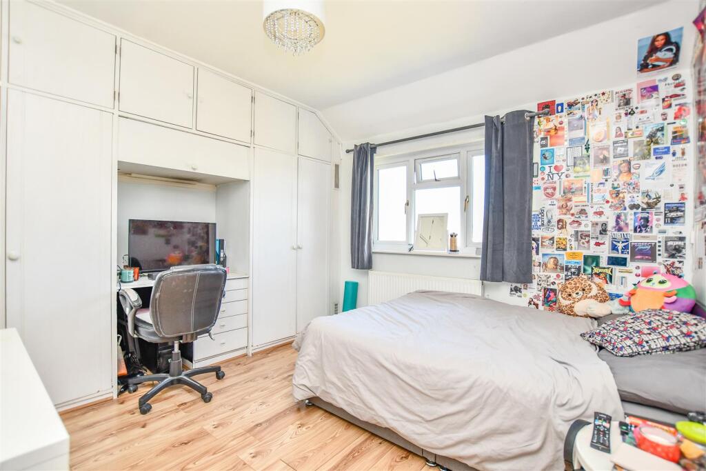 Additional image 18 of Aubrey Avenue, London Colney, St. Albans