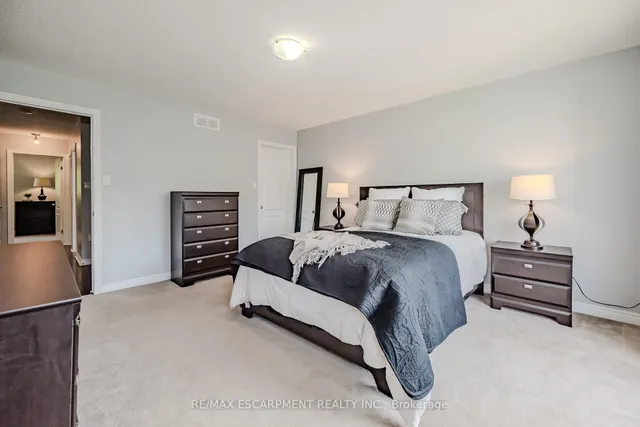 Additional image 28 of 56 Liddycoat Lane