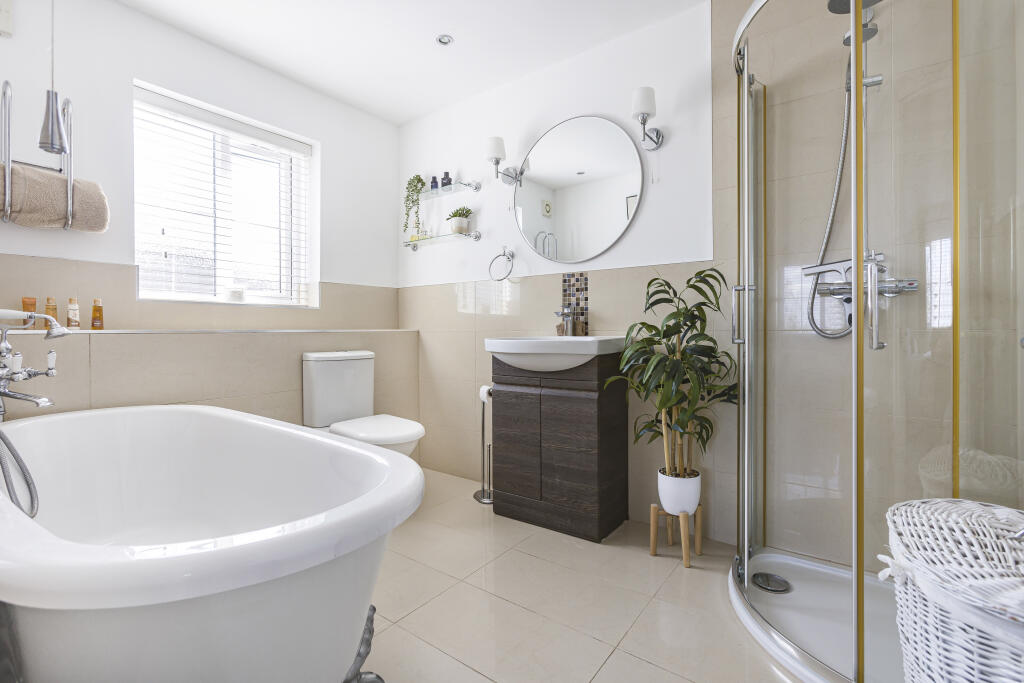 Additional image 16 of The Drive, Welwyn, Welwyn, AL6