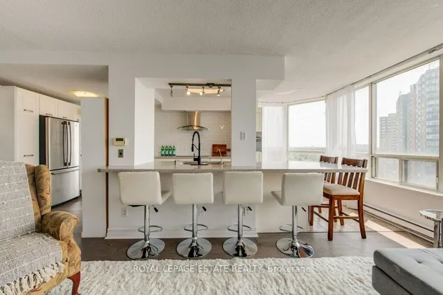 Additional image 3 of 160 Alton Towers Circ Unit 1012