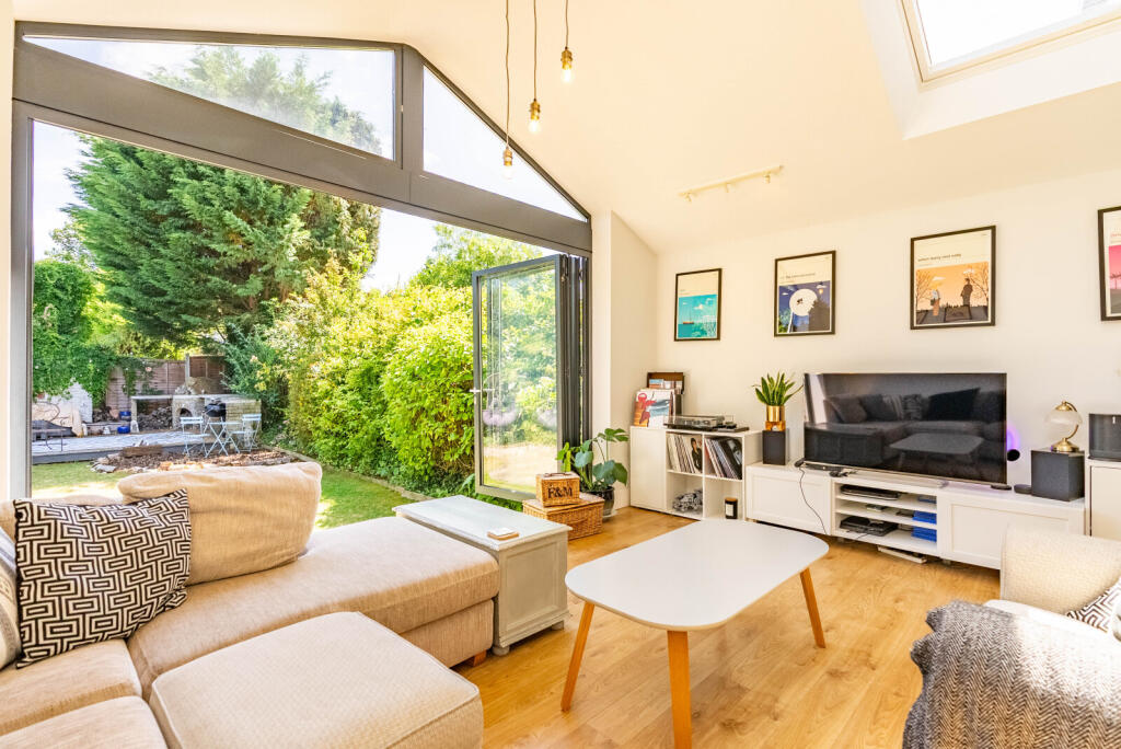 Additional image 5 of Roland Street, St. Albans, Hertfordshire, AL1