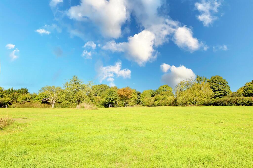 Additional image 4 of Reynards Road, Welwyn