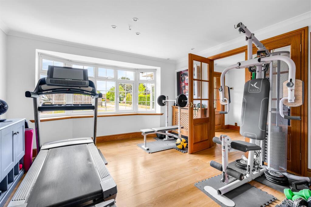 Additional image 13 of Warren Way, Welwyn