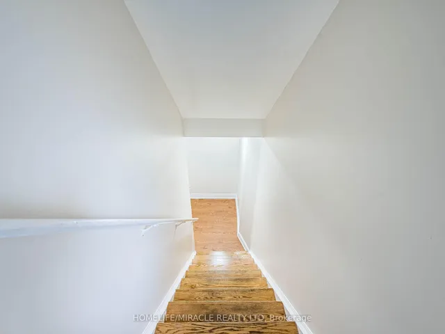 房产图片 22 - 18 Idol Rd