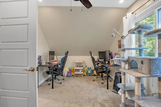 Additional image 20 of 38 Eastvale Pl