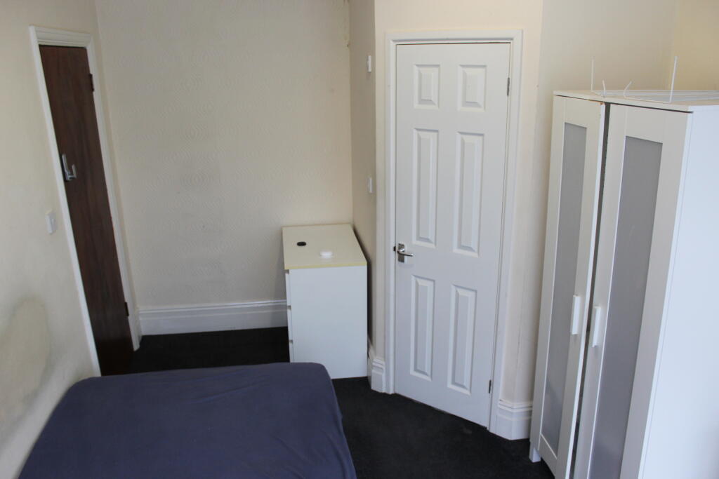 Additional image 4 of Wood End Road, Birmingham, West Midlands