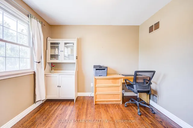 Additional image 33 of 16 Blairwood Terr