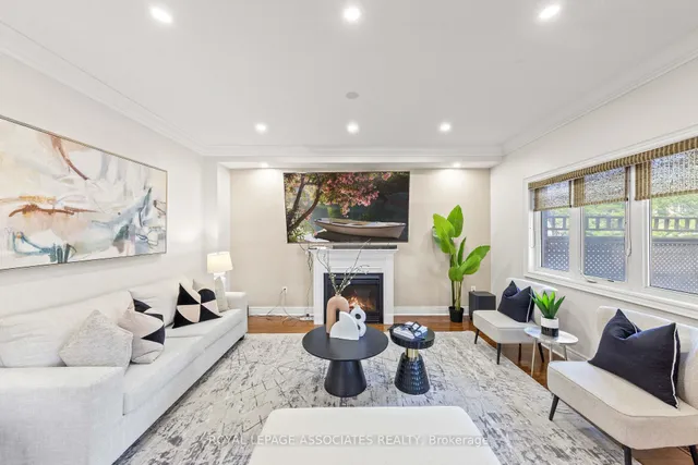 Additional image 10 of 13 Laurentide Cres