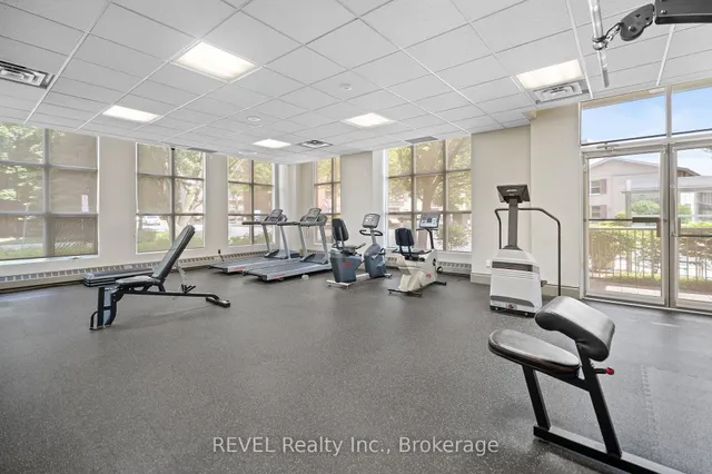 Additional image 27 of 442 Maple Ave Unit 905