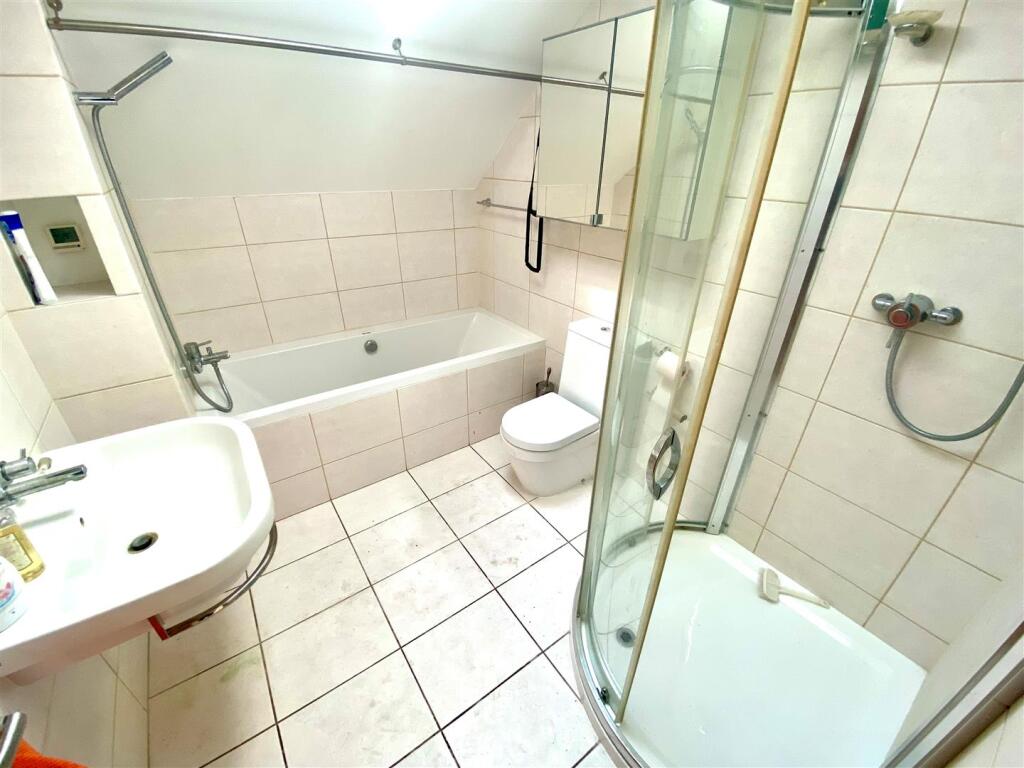 Additional image 9 of Dixons Hill Road, Welham Green