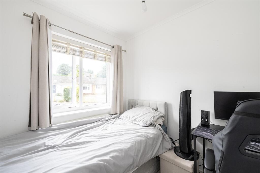 Additional image 10 of Wroxham Way, Harpenden