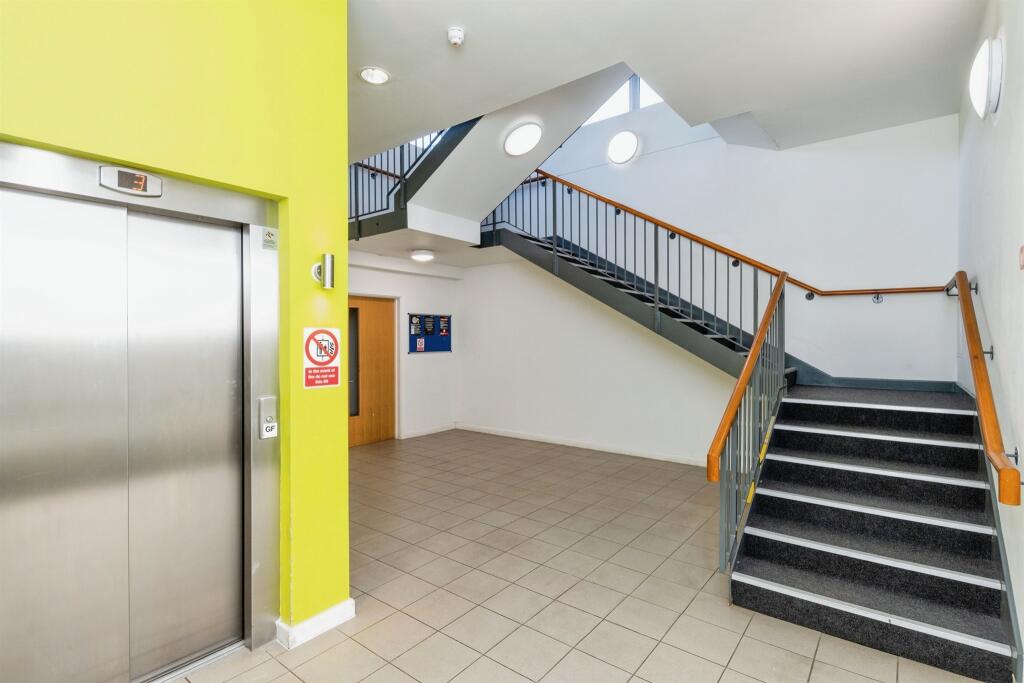 Additional image 18 of Town Centre, Hatfield