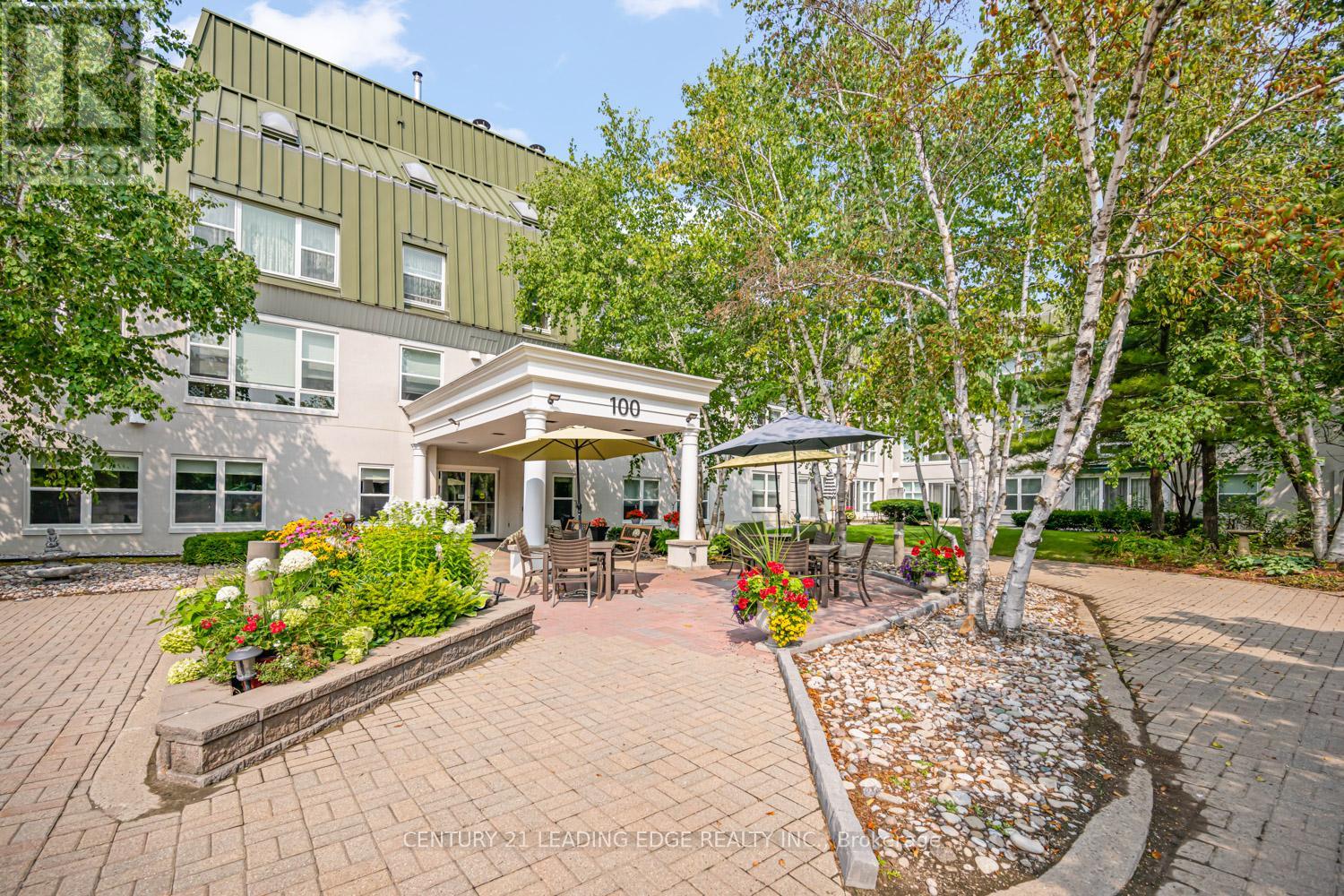 224 - 100 ANNA RUSSELL WAY|Markham (Unionville), Ontario L3R6C7