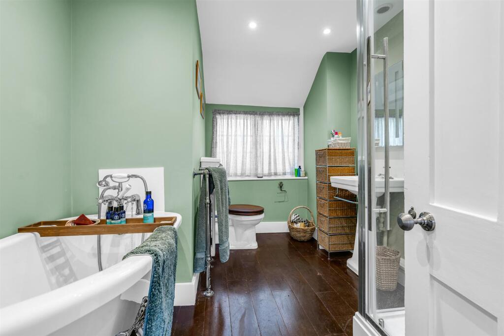 Additional image 14 of Church Street, Welwyn