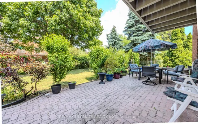 Additional image 46 of 7 Marker Crt