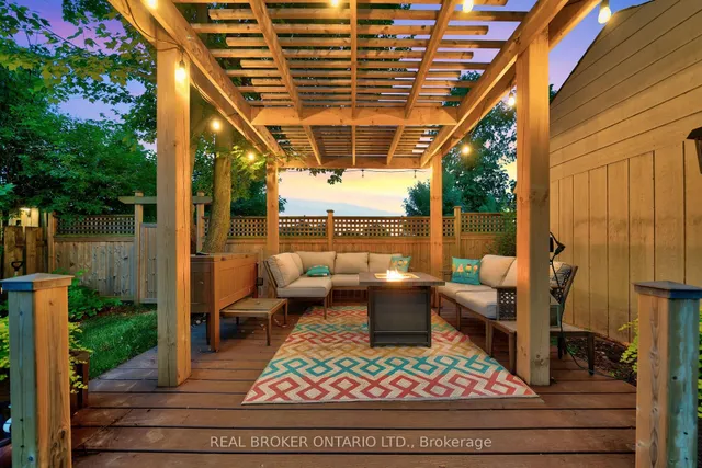 Additional image 40 of 579 Chamberlain Rd