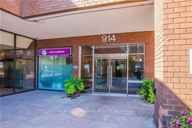 Additional image 14 of 914 Yonge St Unit 1212