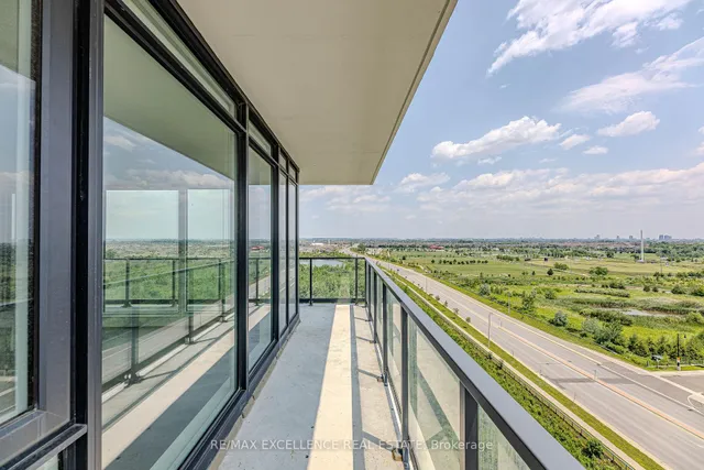 Additional image 42 of 215 Veterans Dr Unit 1008S