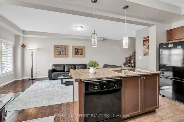 Additional image 19 of 121 Bankfield Cres