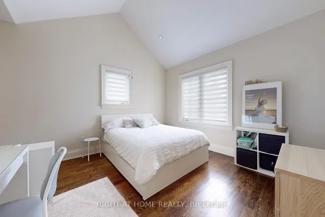 Additional image 28 of 133 Norton Ave