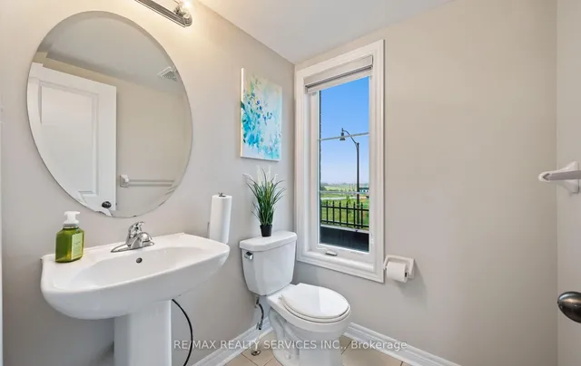 Additional image 30 of 73 Padbury Tr