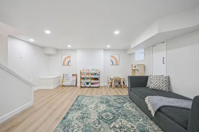 Additional image 16 of 134 Lake Cres