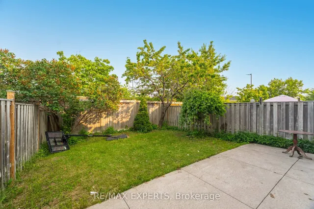 Additional image 24 of 82 Twin Pines Cres