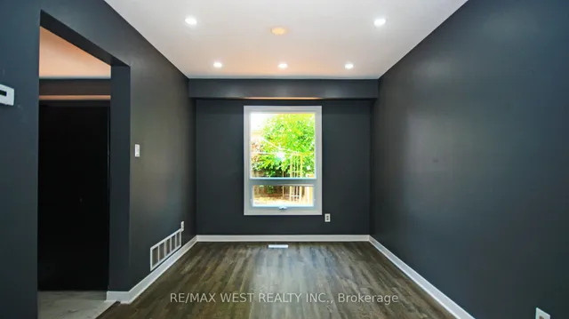 Additional image 14 of 148 Fanshawe Dr