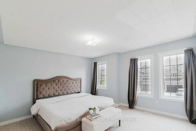 Additional image 22 of 26 Fossil St