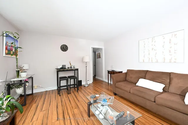 Additional image 13 of 1349 Lakeshore Rd Unit 22